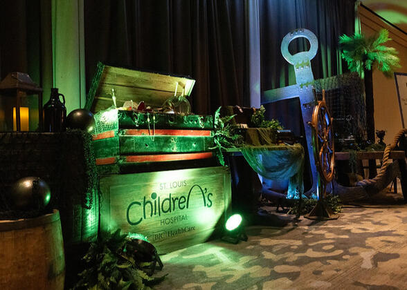 Branded supplemental decor